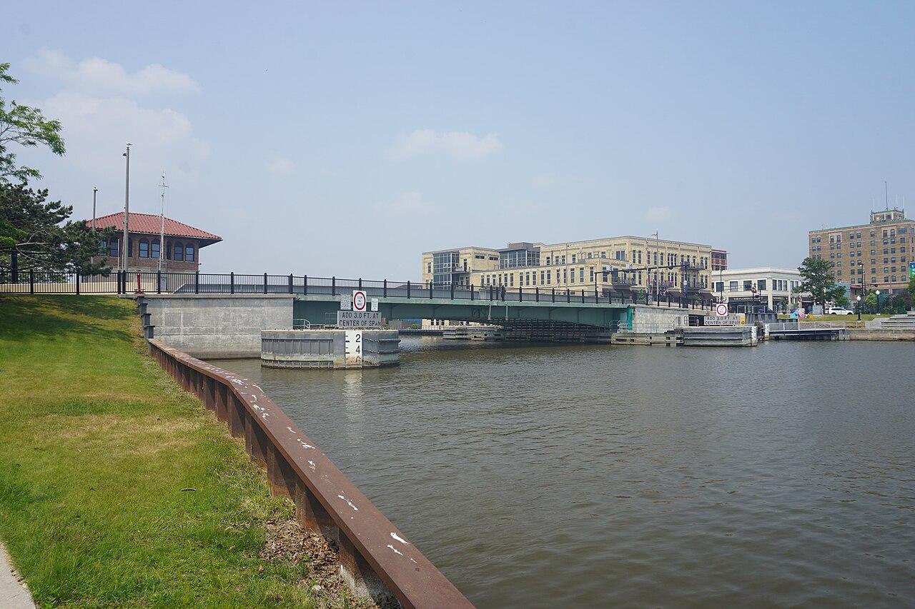 The 8th Street Bridge and the Manitowoc River in Manitowoc, Wisconsin.