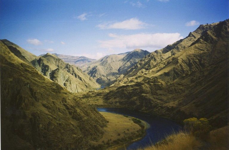 The Snake River winding through Hells Canyon.