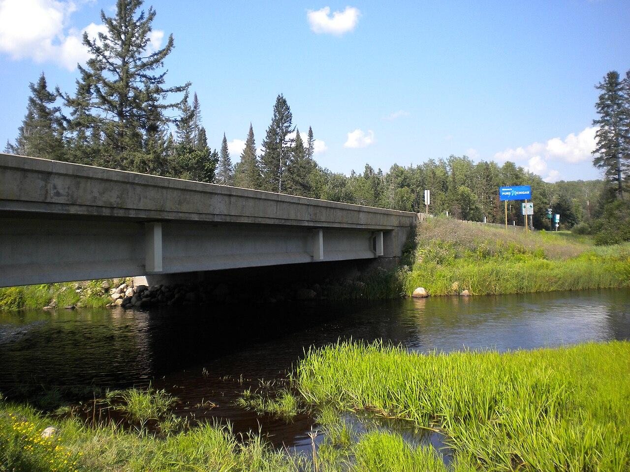 The bridge over the en:Brule River which is used by en:M-189 (Michigan highway) and en:Wisconsin Highway 139 as they intersect on the Michigan-Wisconsin state border.