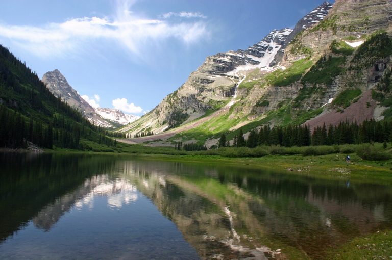 he Maroon Bells Mountain in the Elk Mountains in Colorado