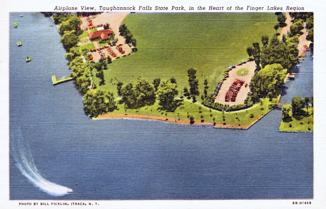 Photomechanical print (postcard) : halftone, colored 
Divided back 

Published by Curt Teich & Co., Chicago