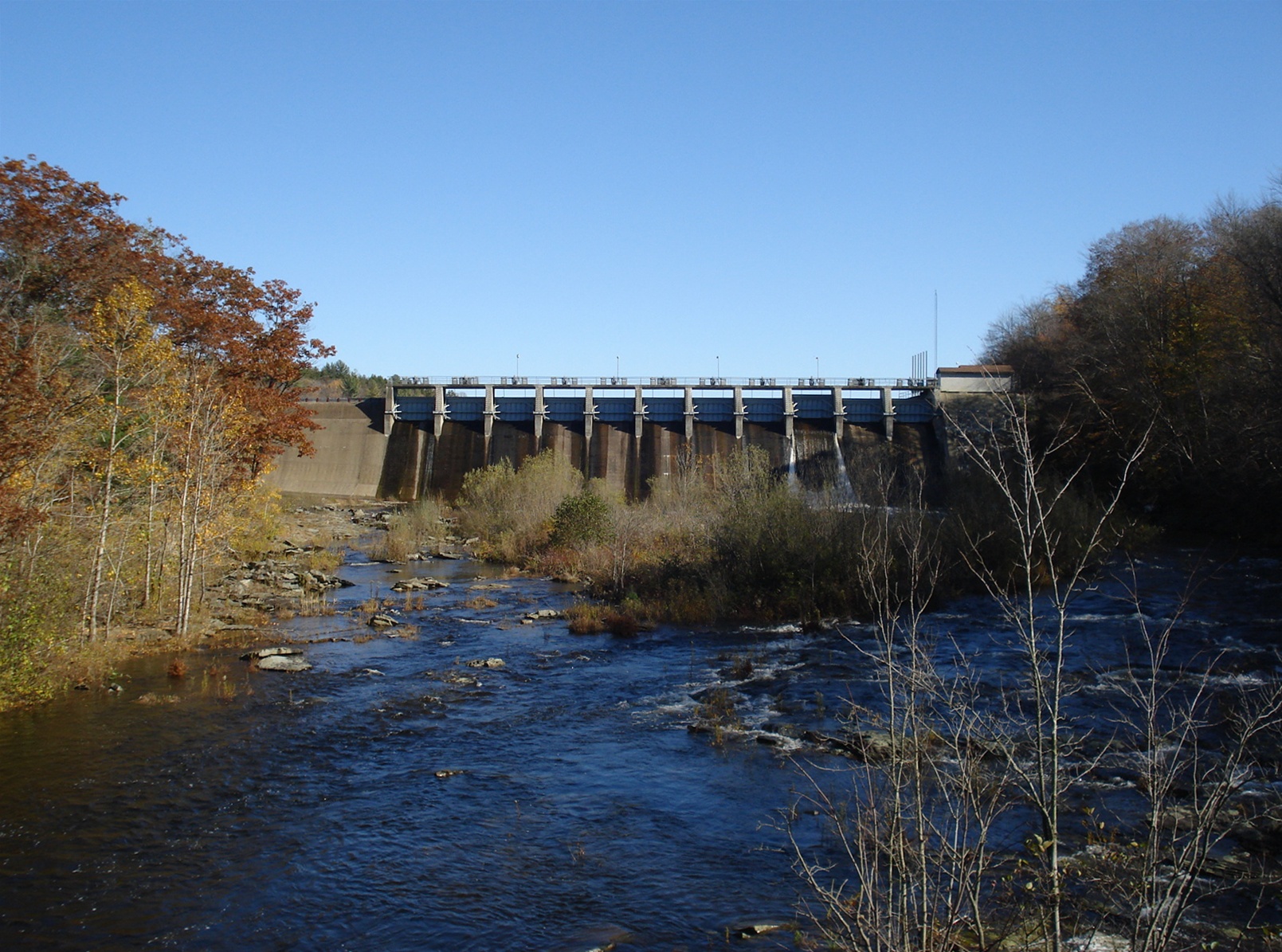 View of the dam that impounds the upper Salmon River Reservoir in October of 2008.