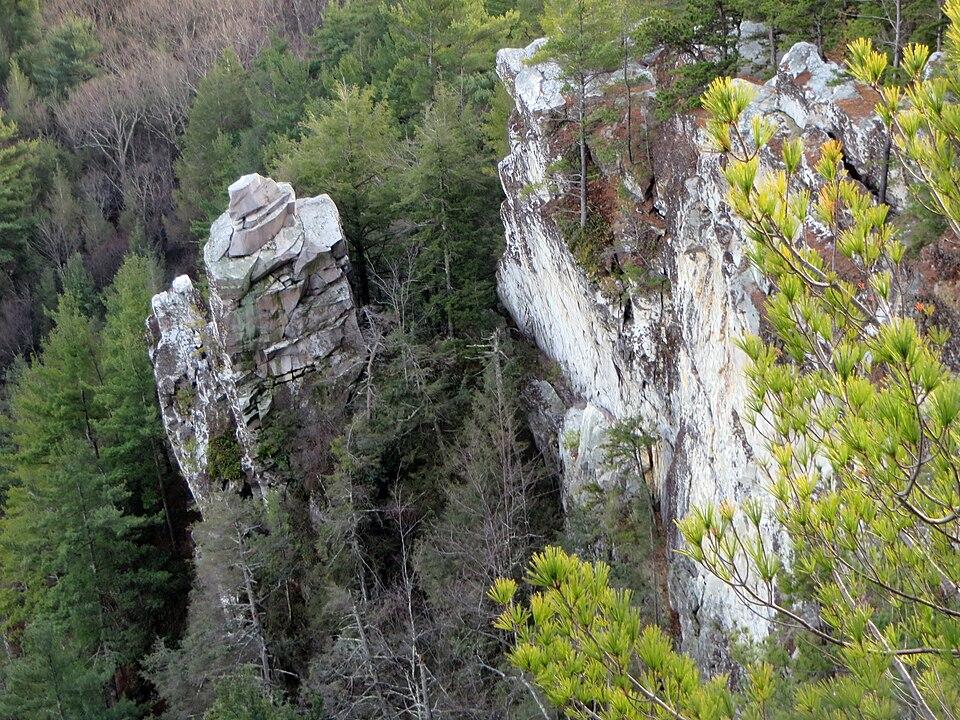 Devil's Pulpit (left) on Monument Mountain in the Berkshires, Massachusetts